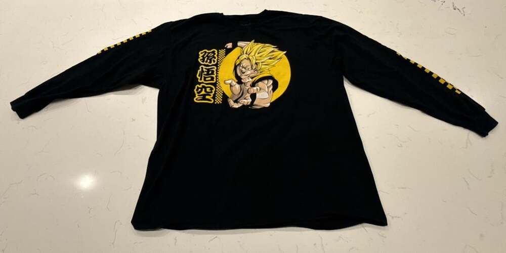 Dragon Ball Z Super Saiyan Goku Size 2XL Long Sleeve T-Shirt